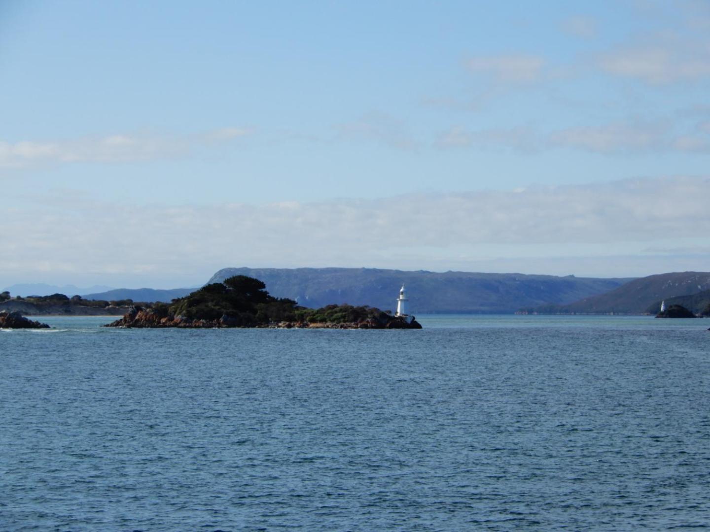 Castaway Holiday Apartments Strahan Buitenkant foto