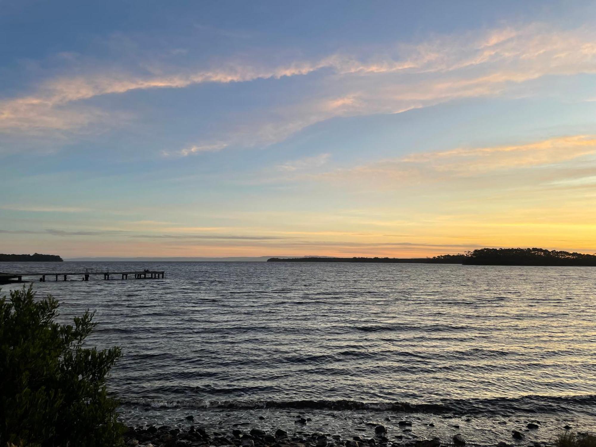 Castaway Holiday Apartments Strahan Buitenkant foto