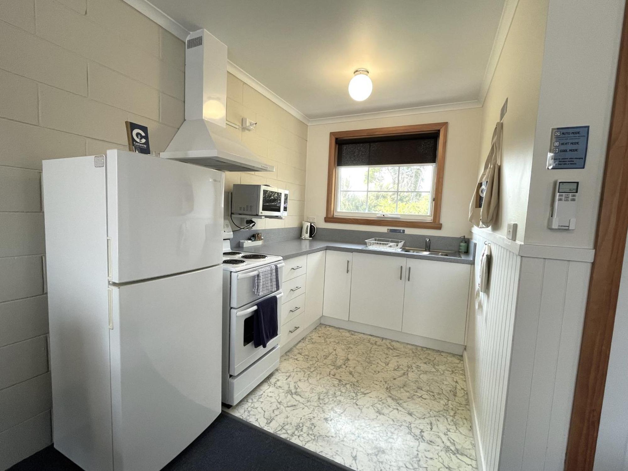 Castaway Holiday Apartments Strahan Buitenkant foto